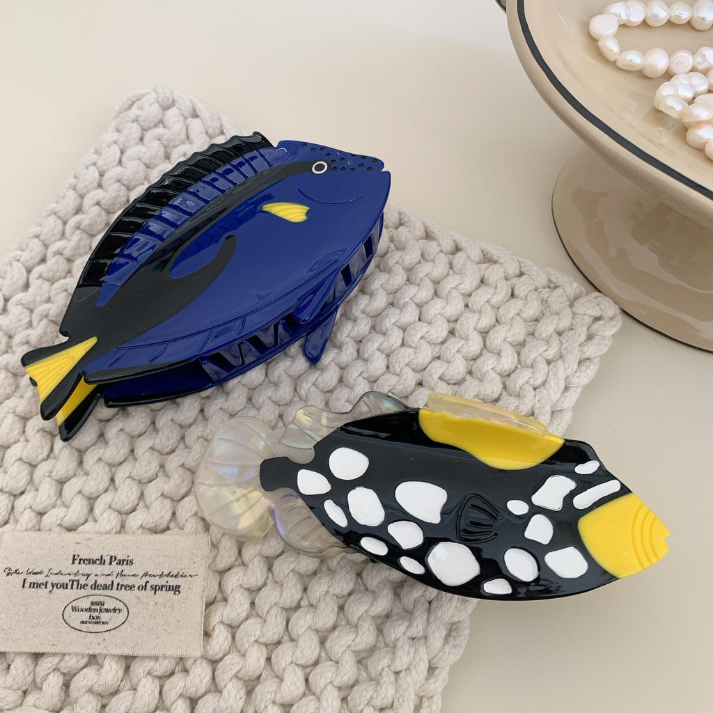 Ocean Dolly blue hanging fish Hair Claw
