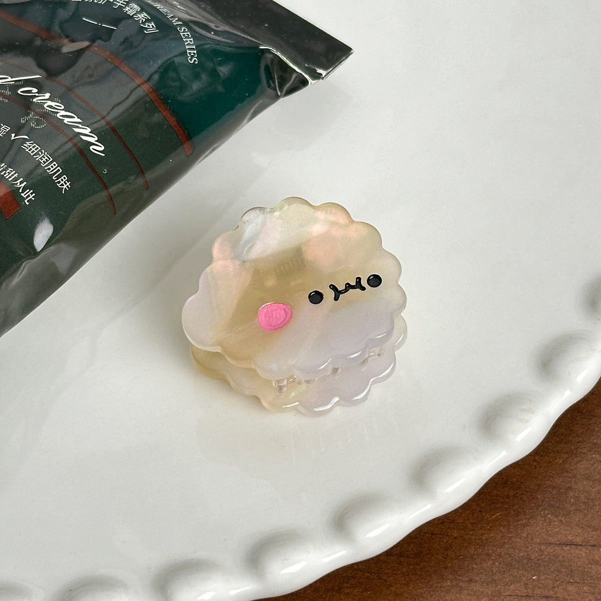 marine animal mini hair claw