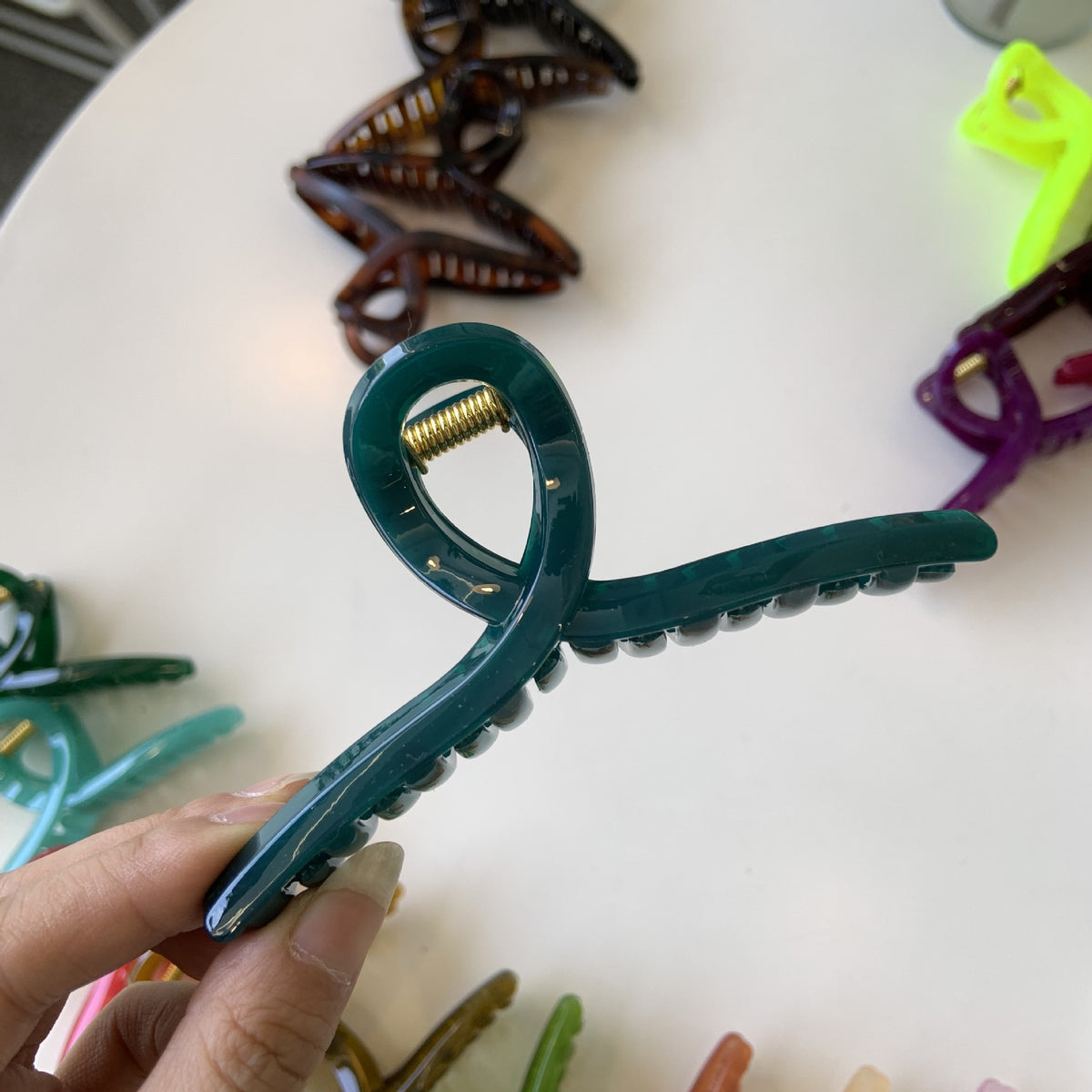 11cm clothes hanger hair claw