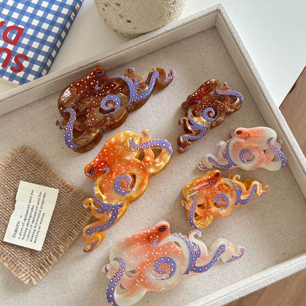 Ocean Octopus Hair C law