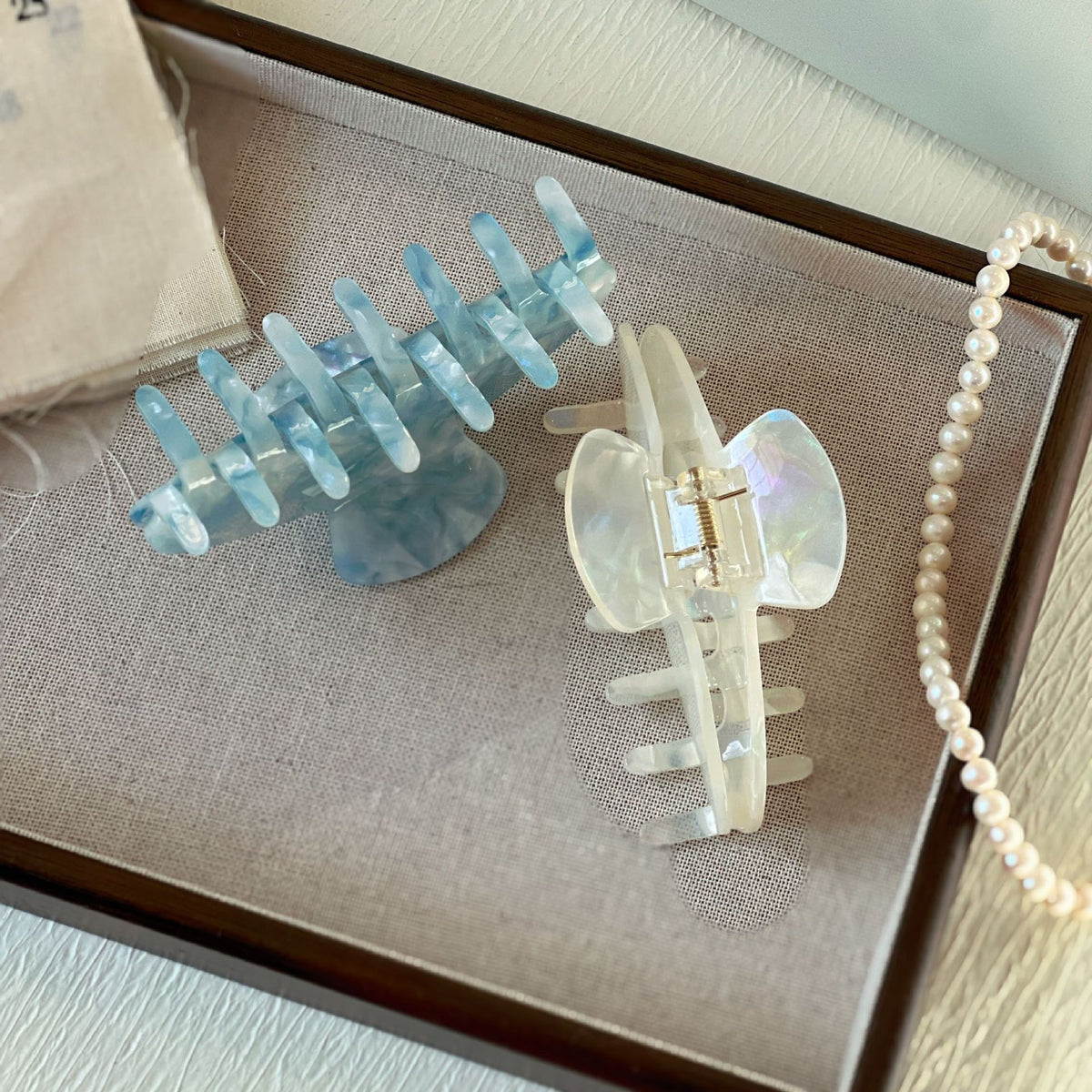 Ocean Series Big Hair Claw