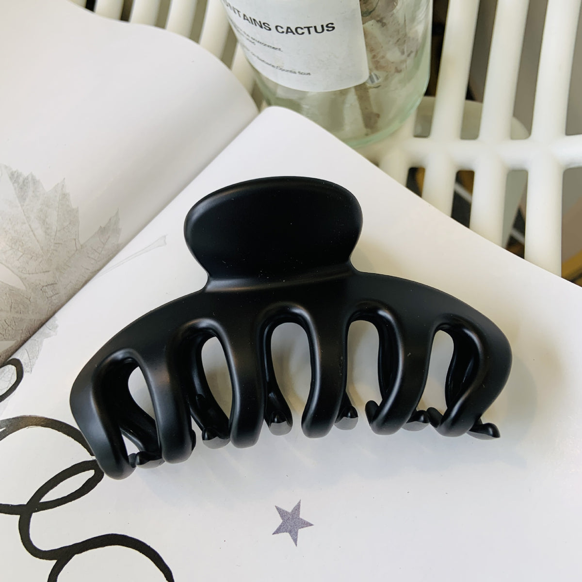 large flower hair claw