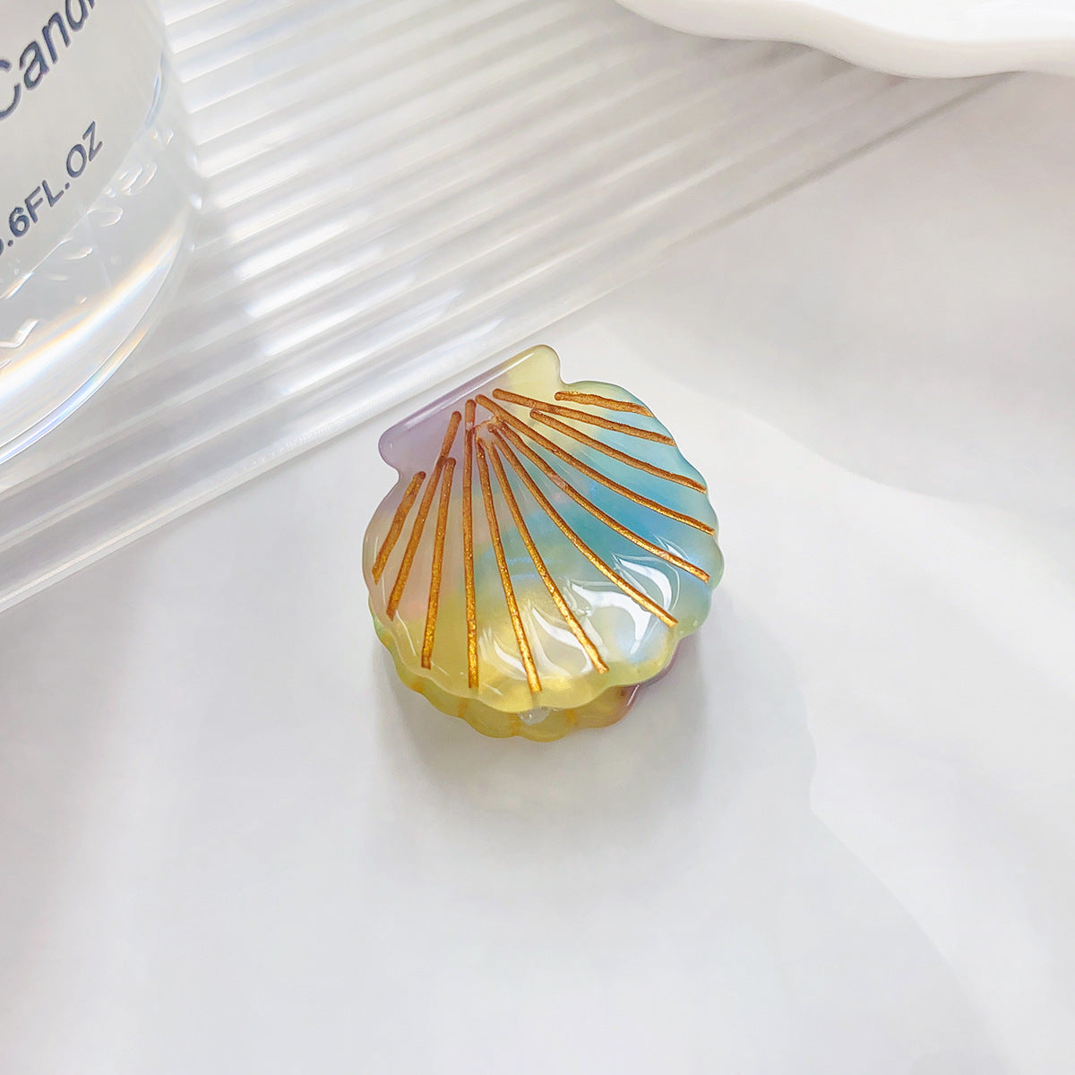 Mini Shell Hair Claw