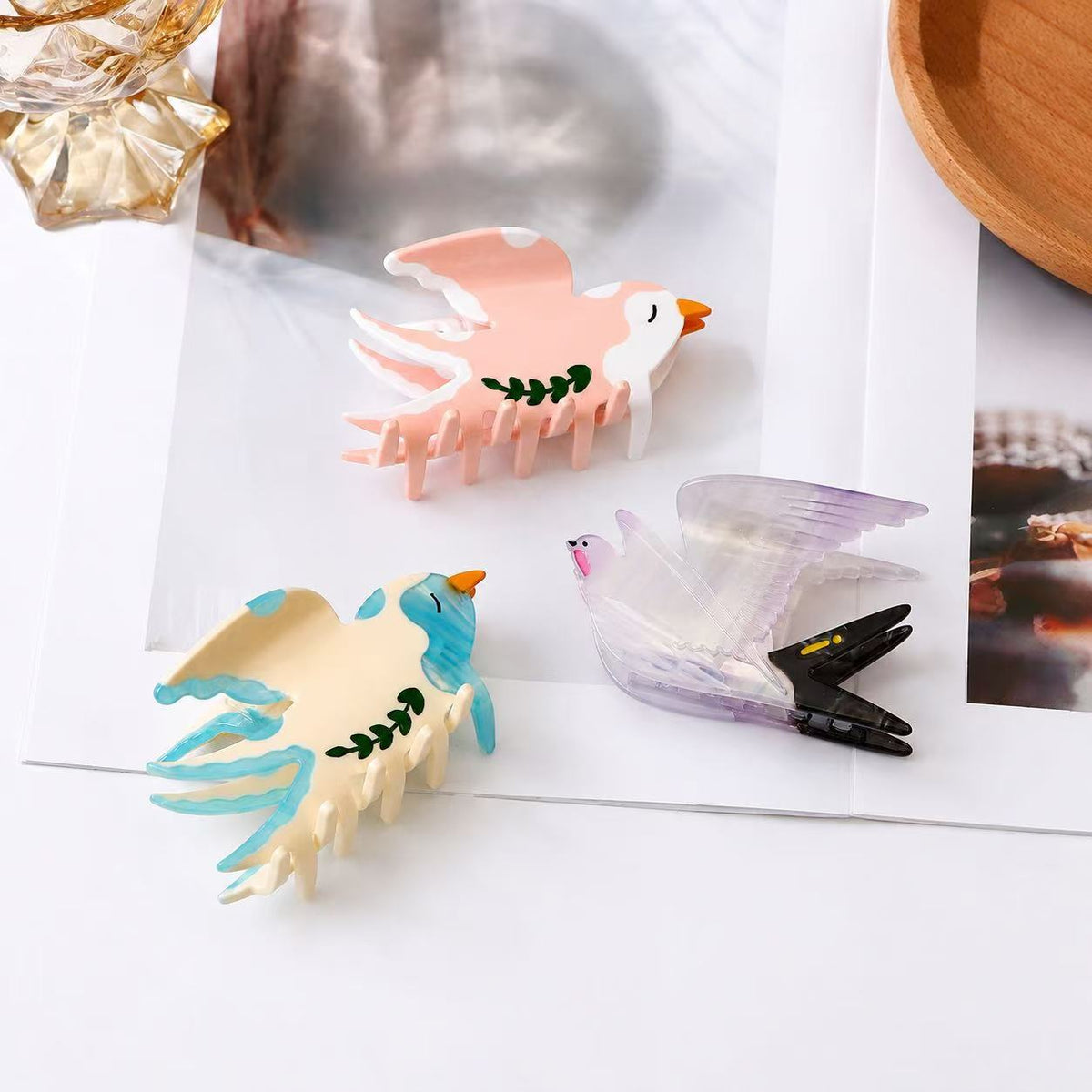 bird hair claw