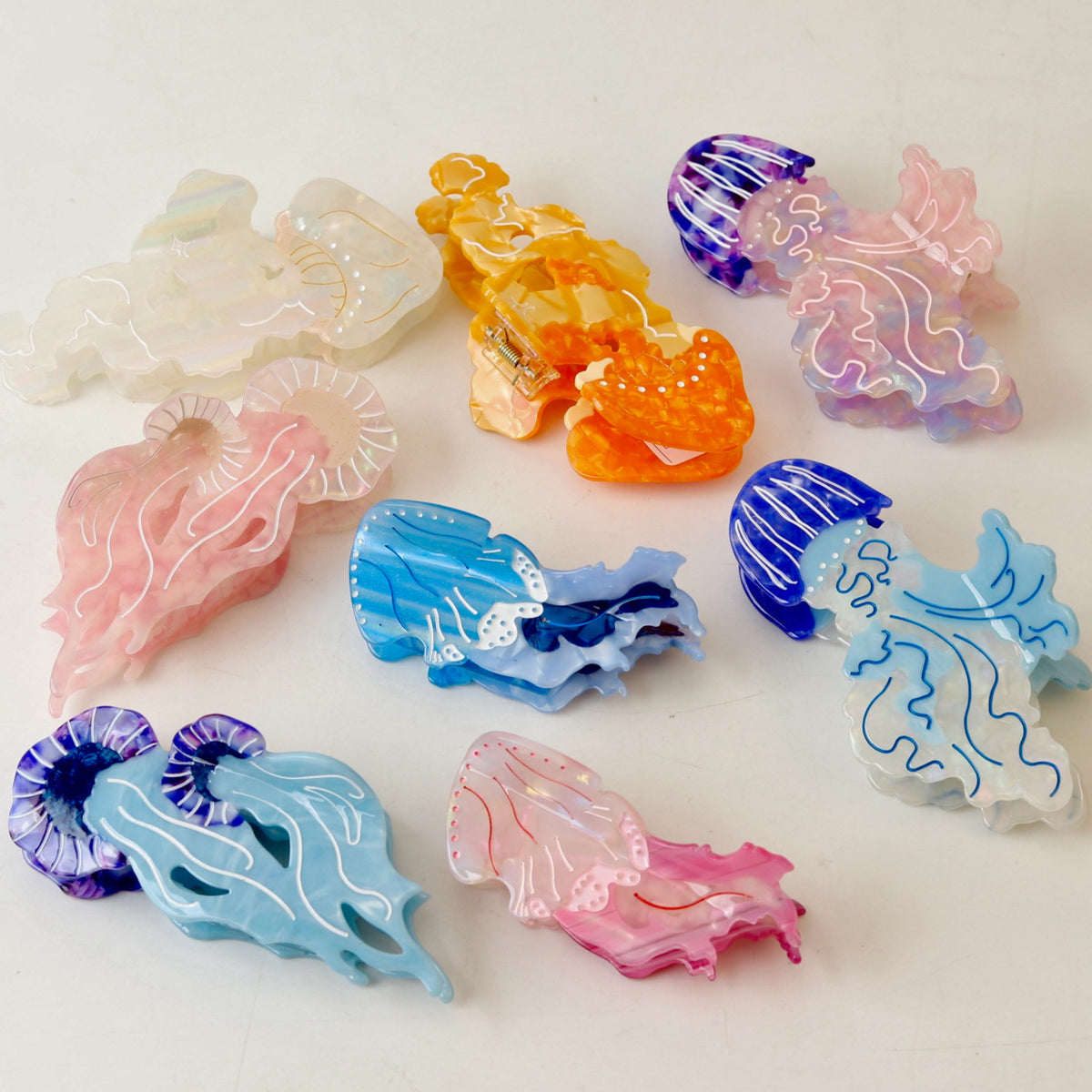 marine jellyfish hair claw