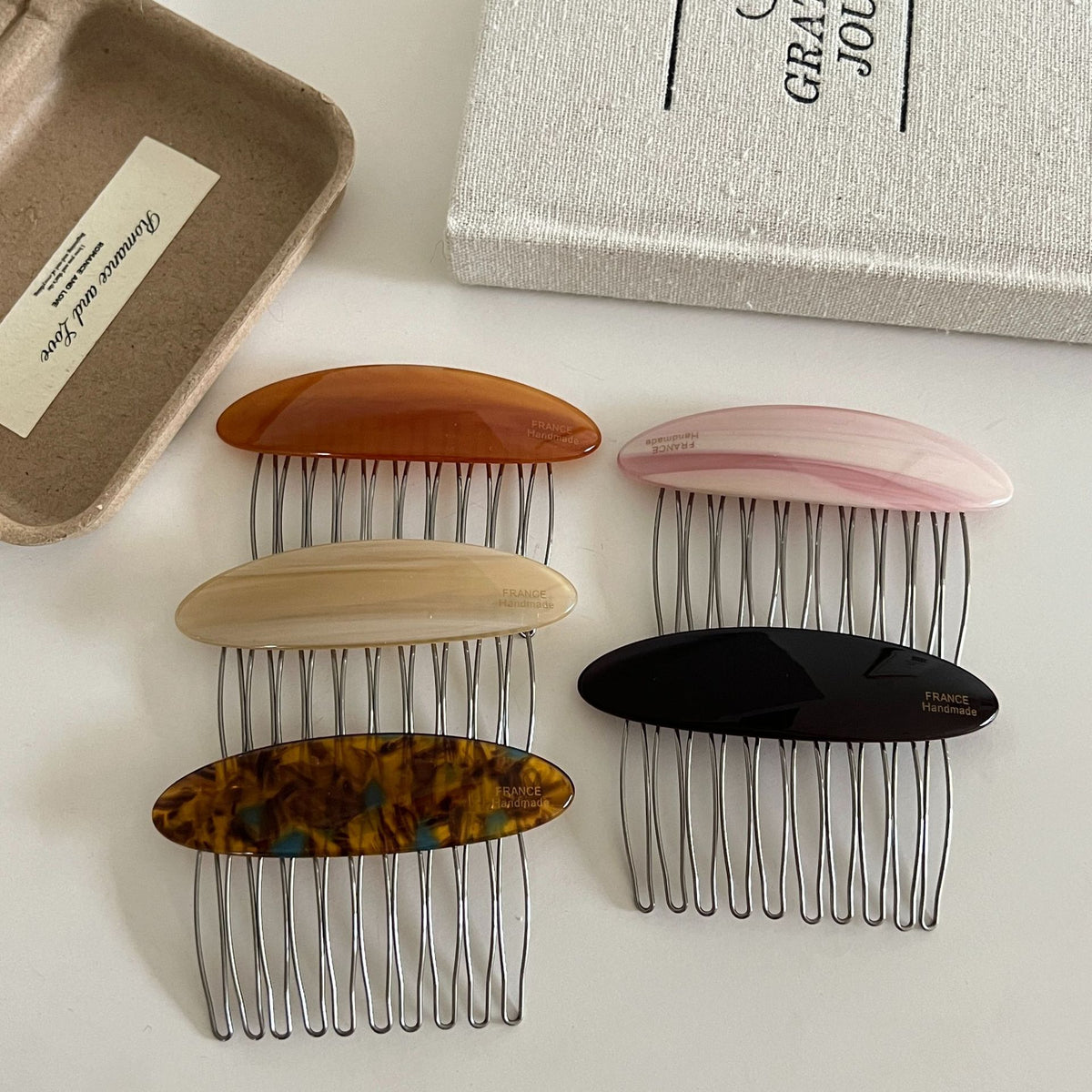 Temperament Broken hair Fixed finishing artifact Hair comb Hair card Female side hairpin Back head hair upside down Comb