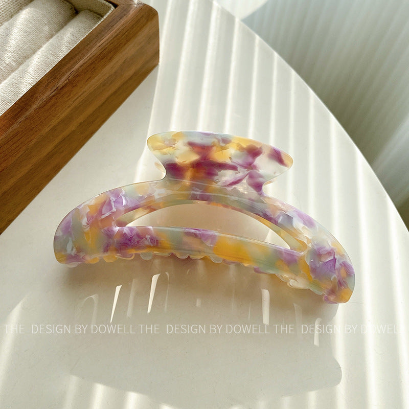 moon-shaped big hair claw