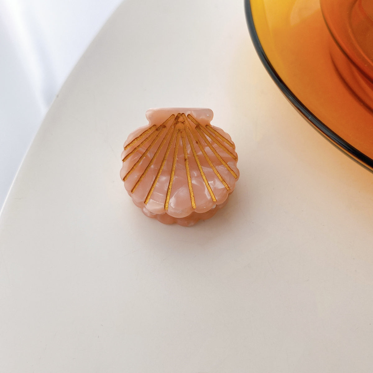 mini shell hair claw