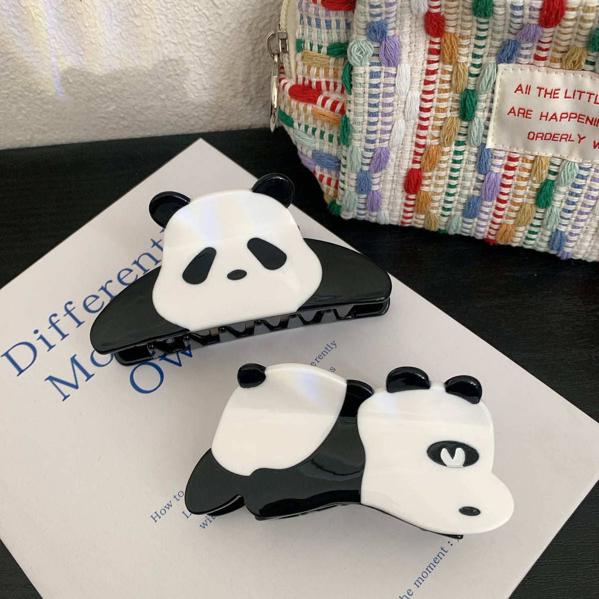 sweet panda hair claw