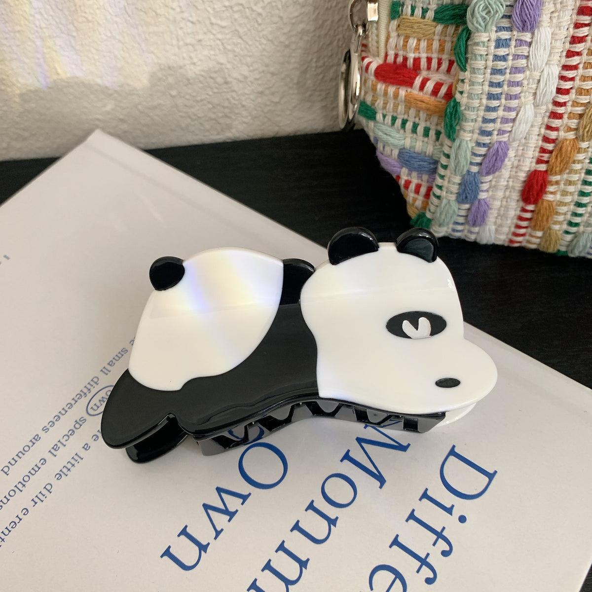 sweet panda hair claw