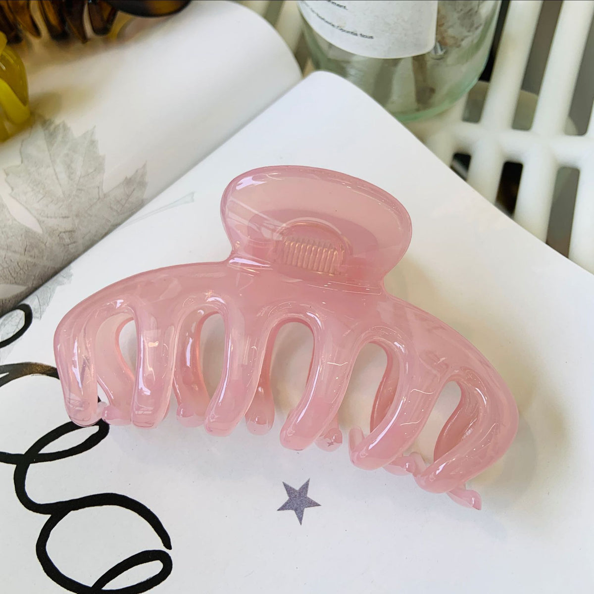 large flower hair claw