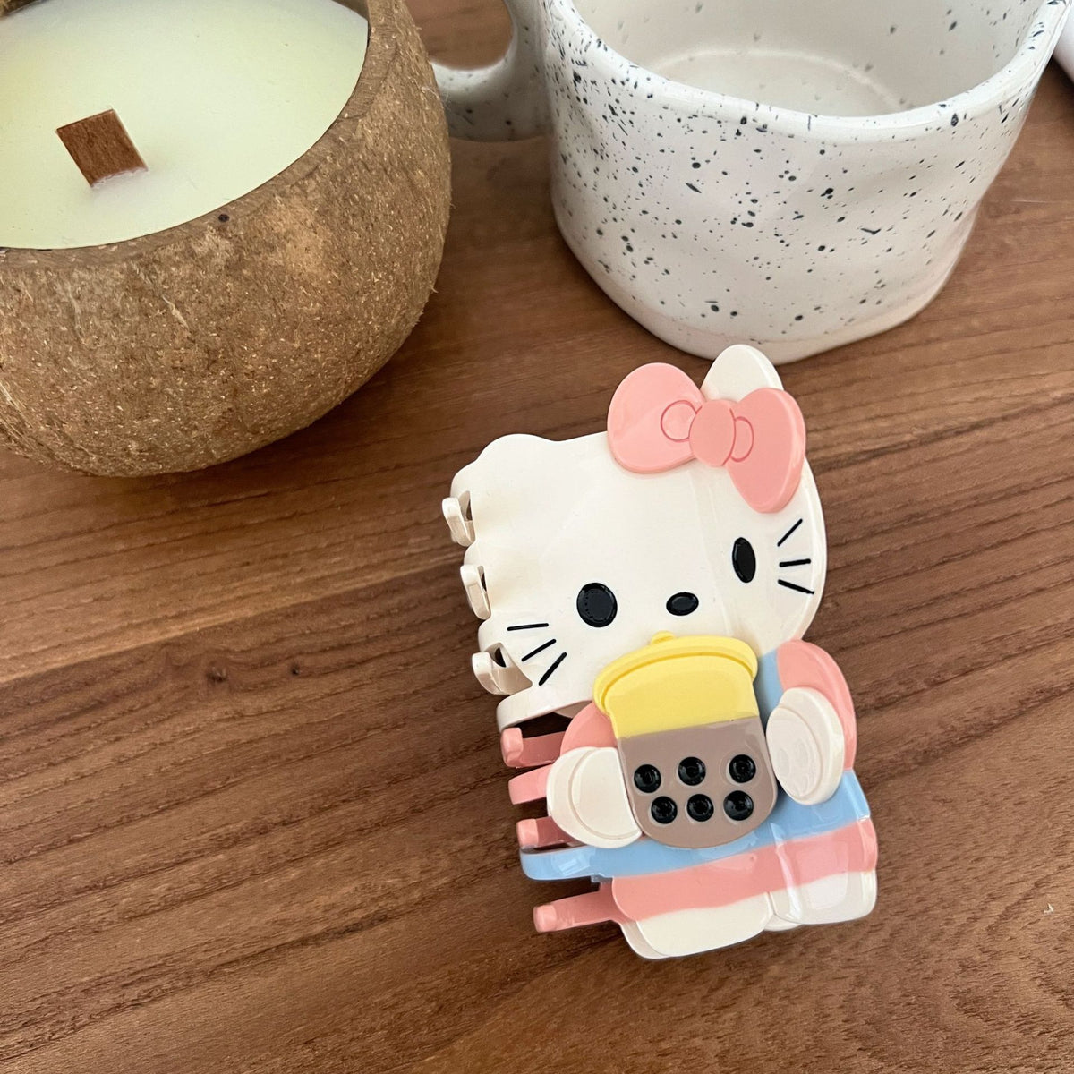 hello kitty hair claw