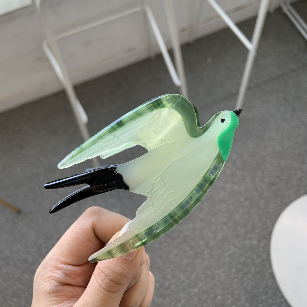 Flying Swallow hair claw