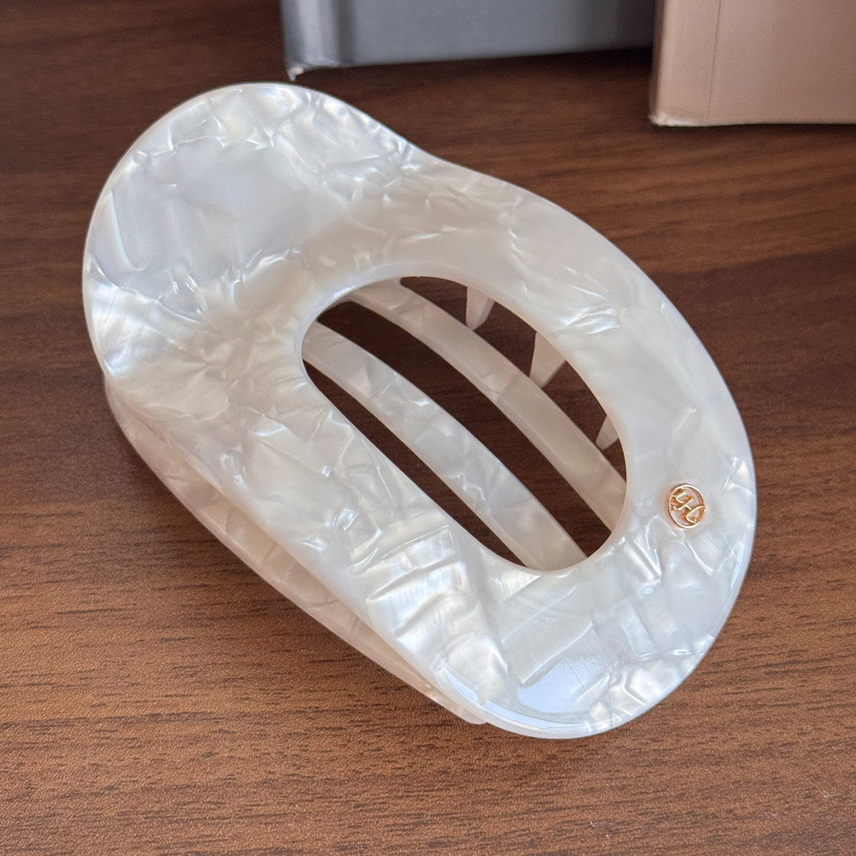 Flat Grab Clip Back Head Disc Hair Claw