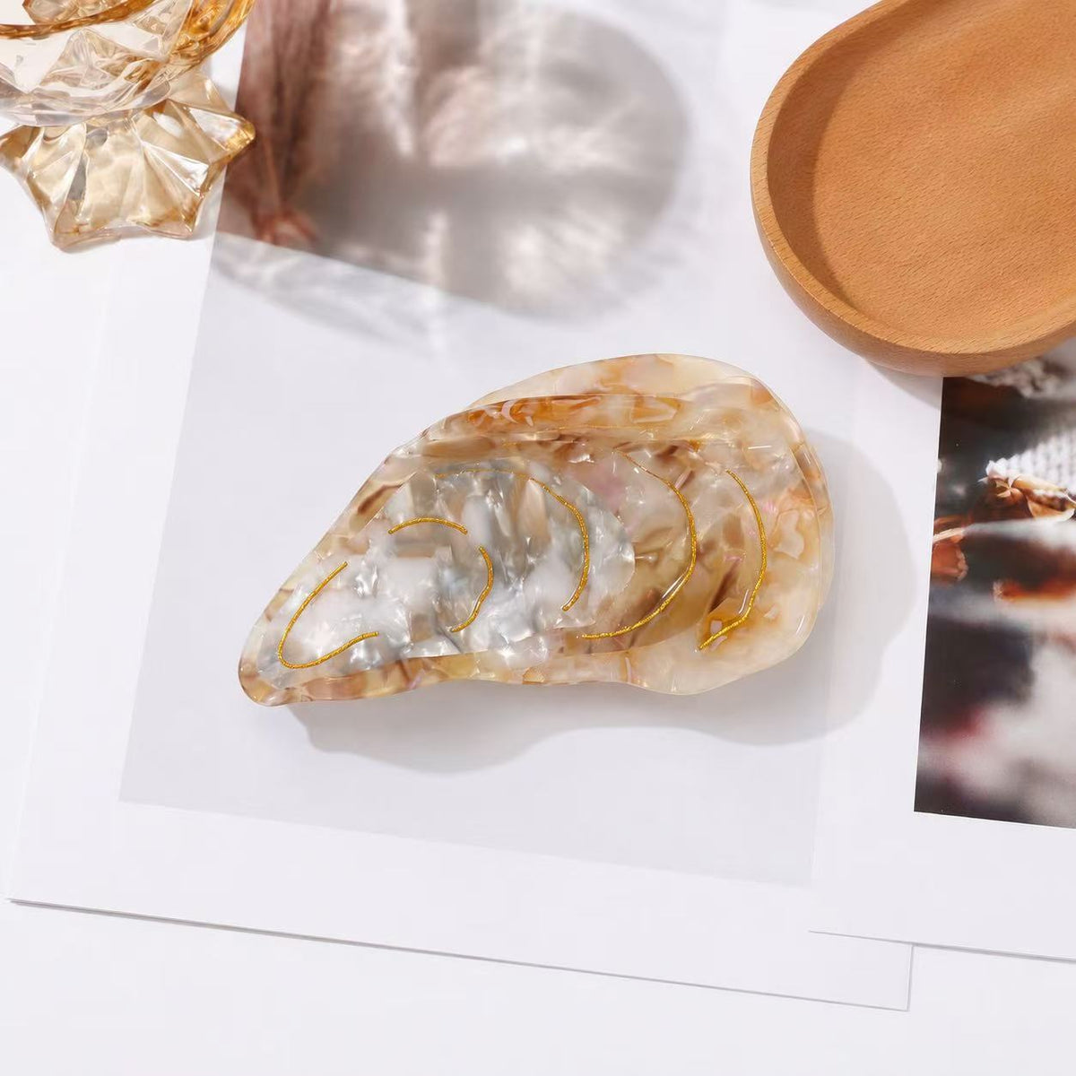 Symphony Shell Hair Claw