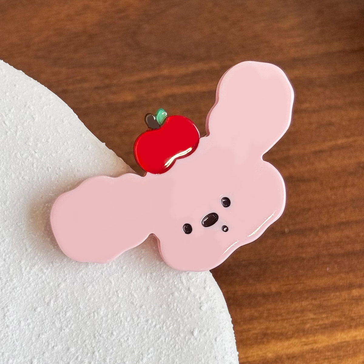 versatile duck bill hair clip