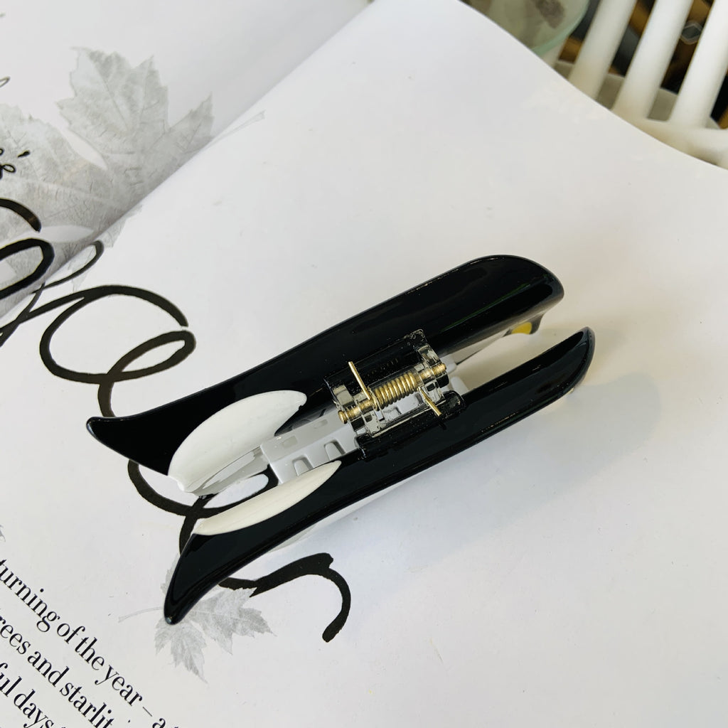 ocean series hair claw clips - unique animal designs (penguin, shark)