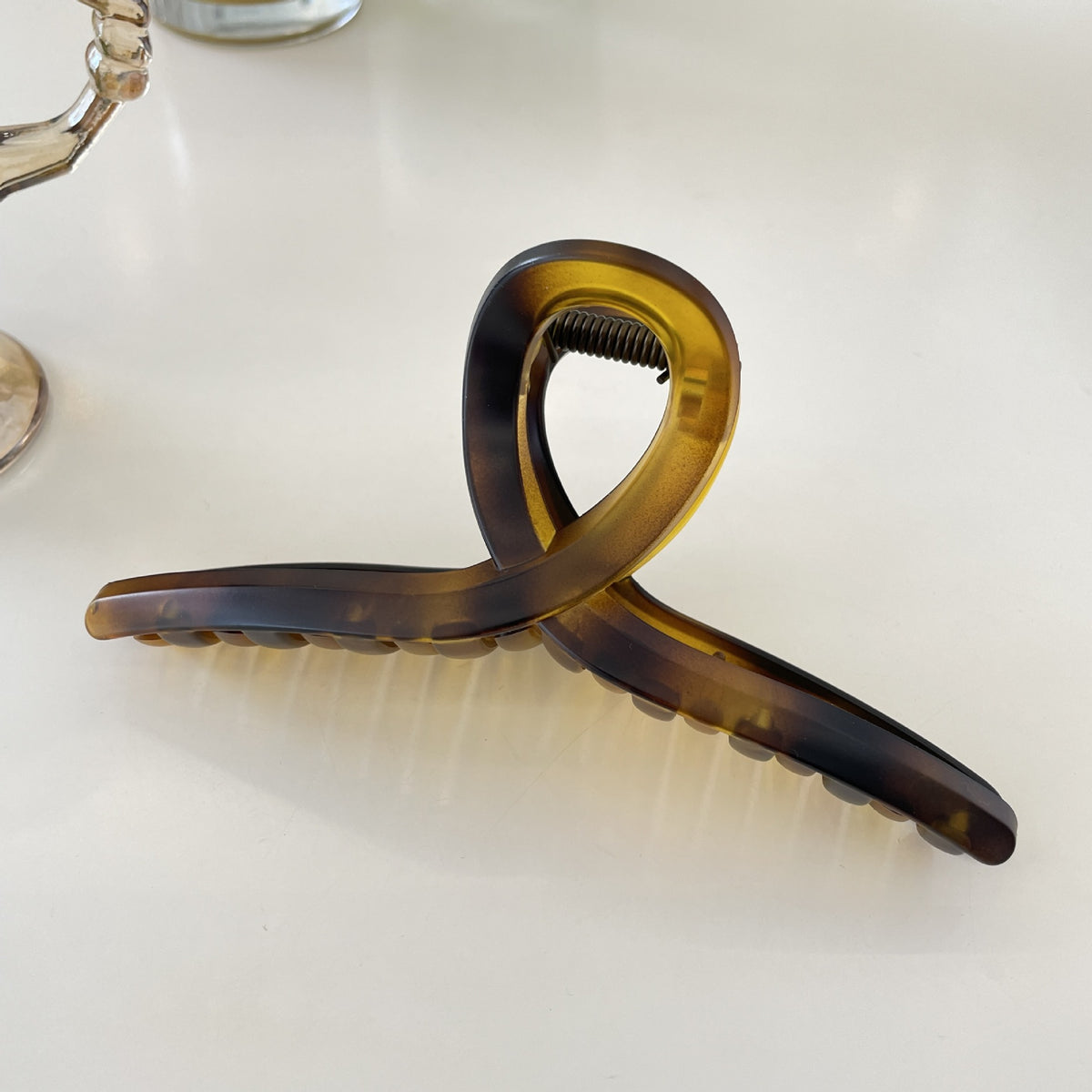 15cm clothes hanger hair claw