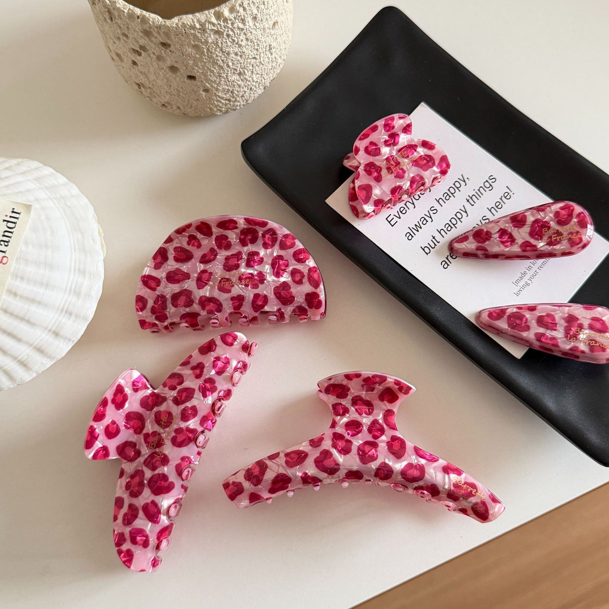 pink leopard hair claw