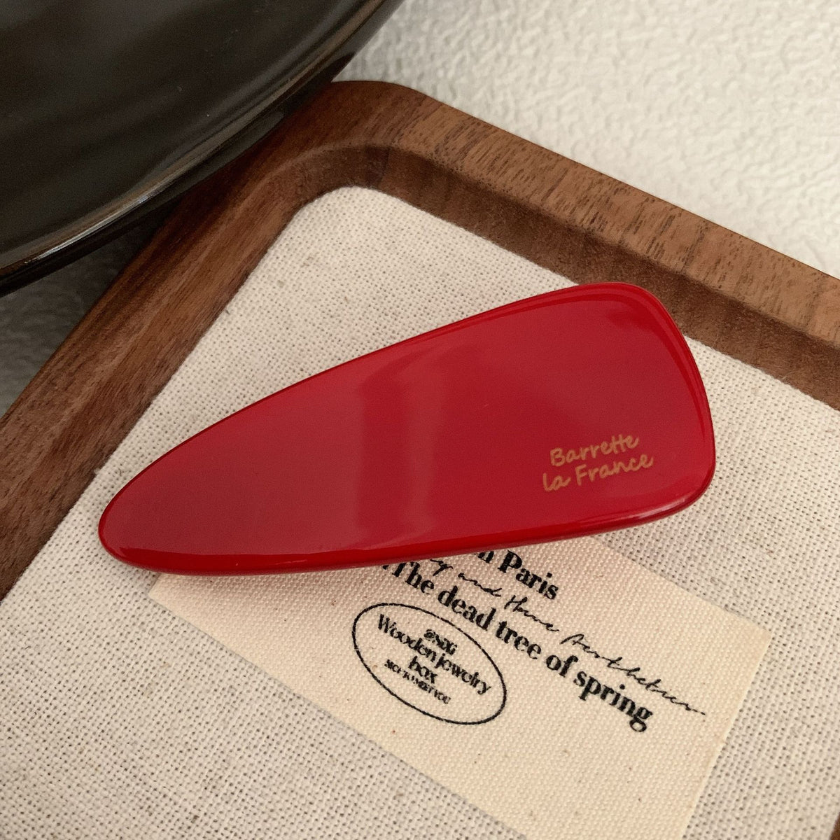 Retro acetic acid water droplets broken hair clip