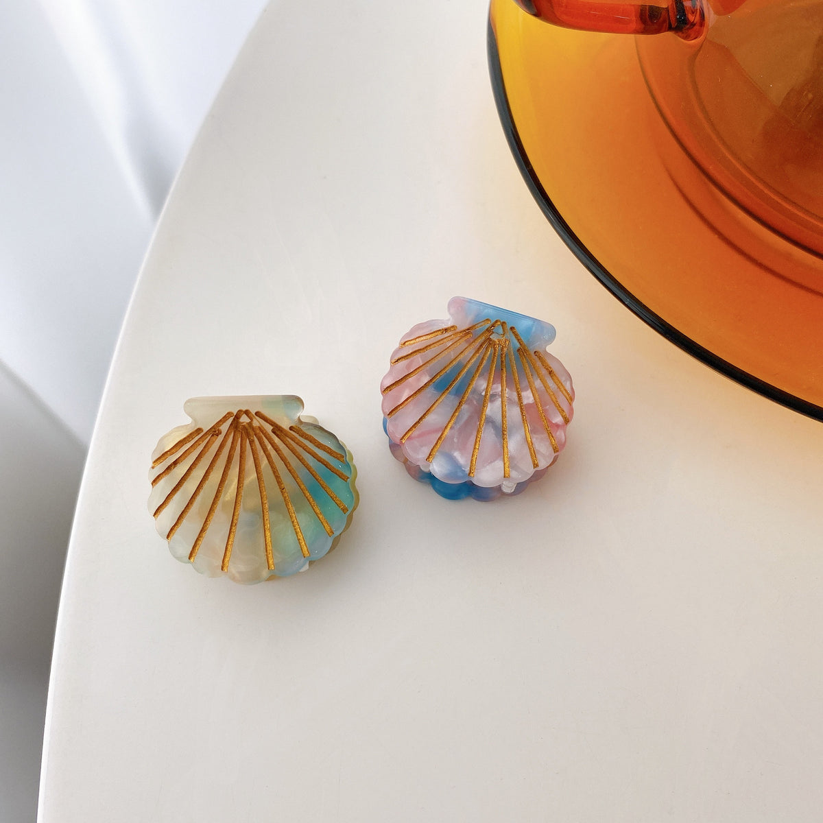 mini shell hair claw