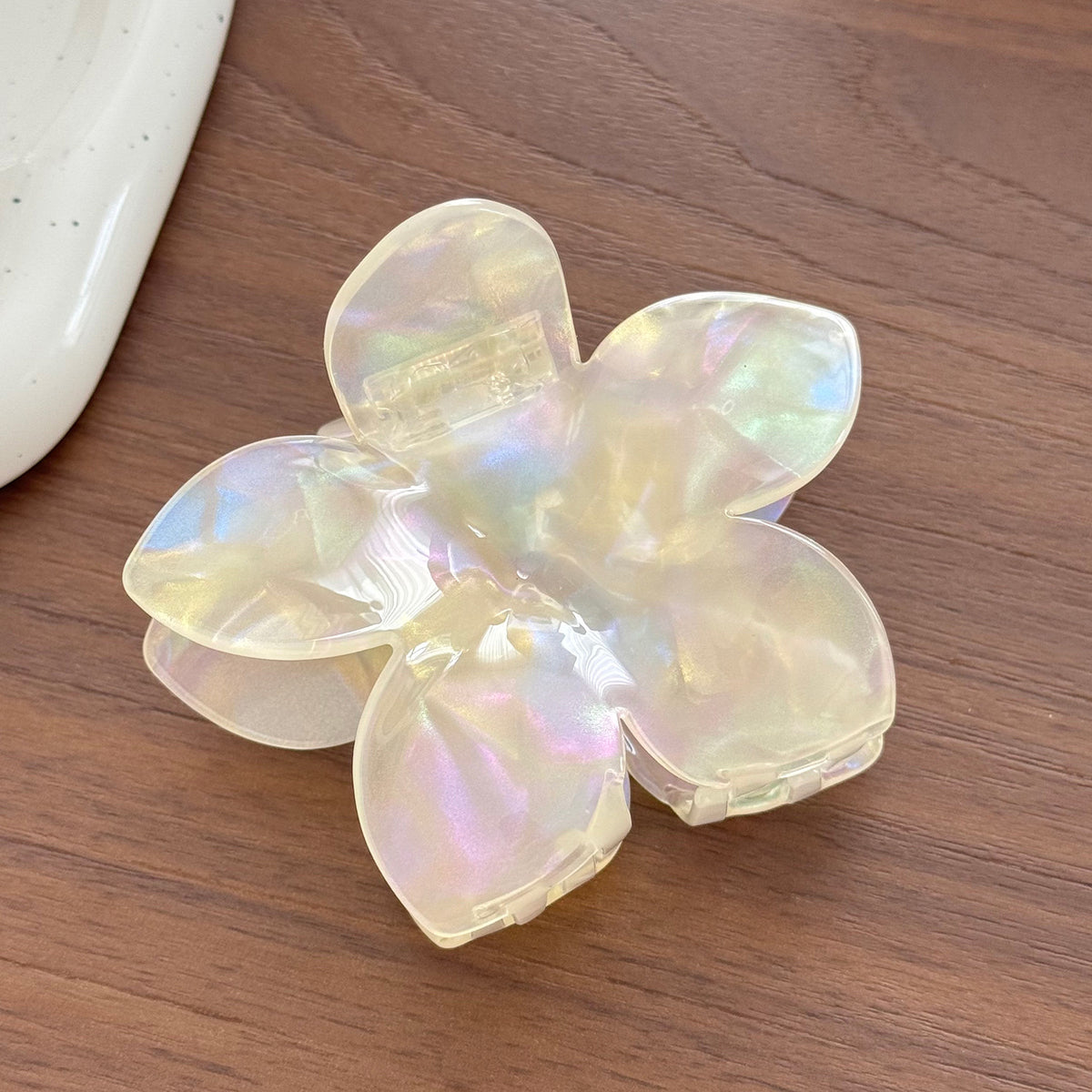 Premium sense colorful egg flower hair claw