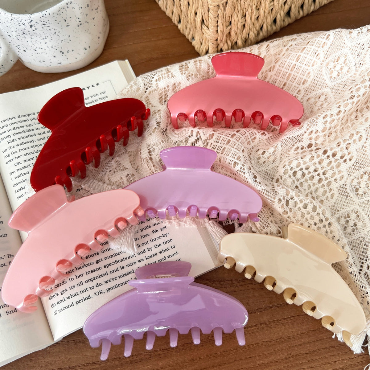 Solid color large hair claw