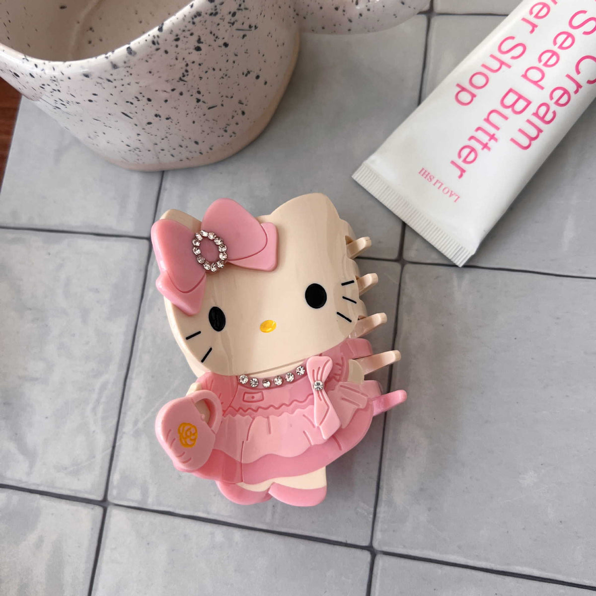 hello kitty hair claw