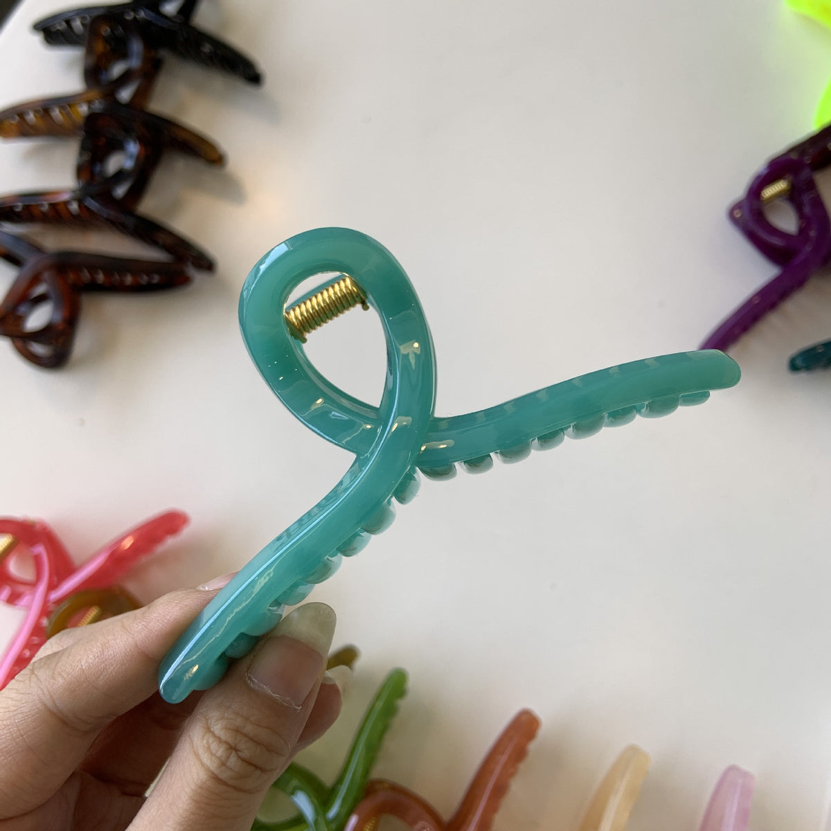 11cm clothes hanger hair claw