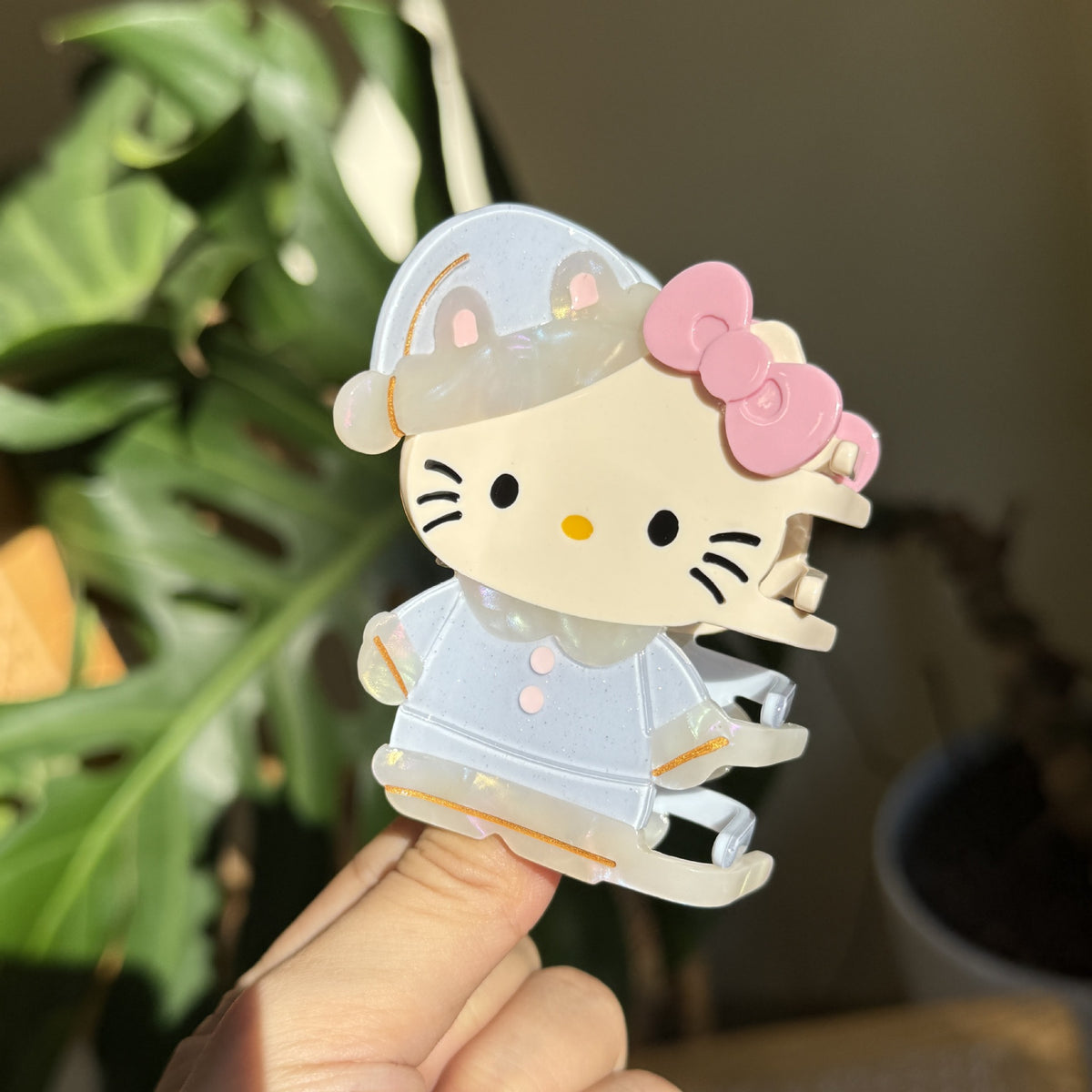 hello kitty hair claw