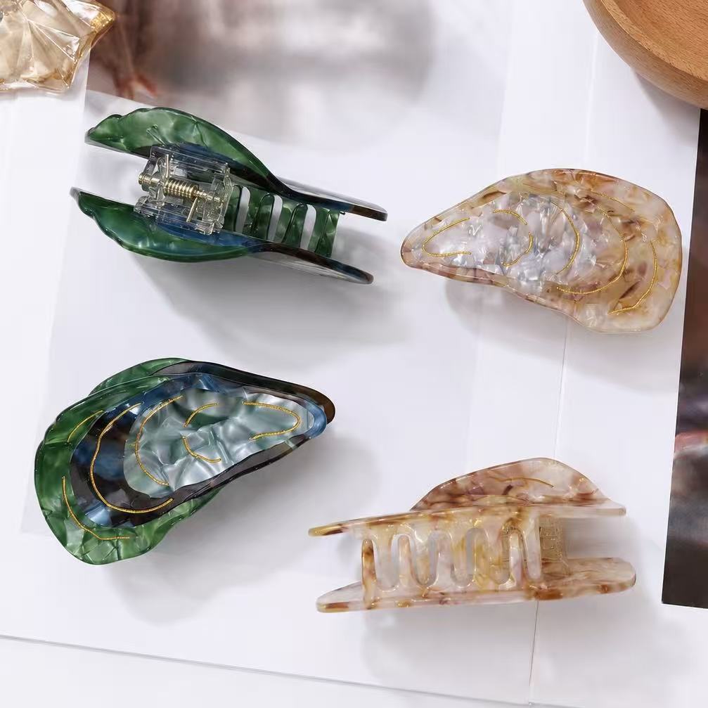 Symphony Shell Hair Claw