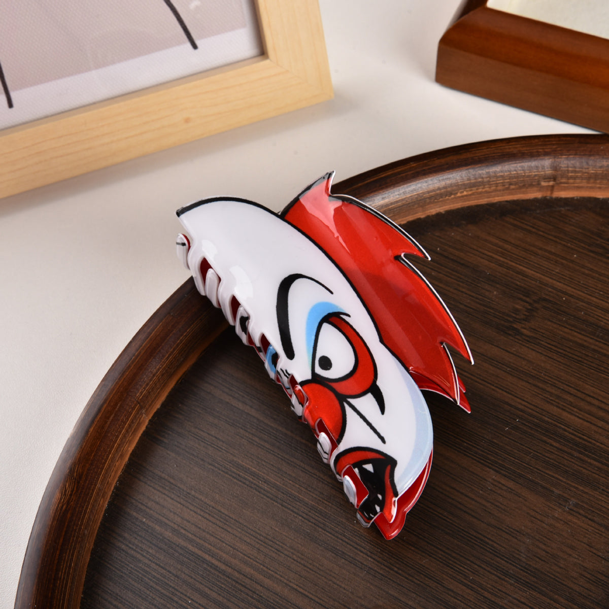 clown grimace hair claw
