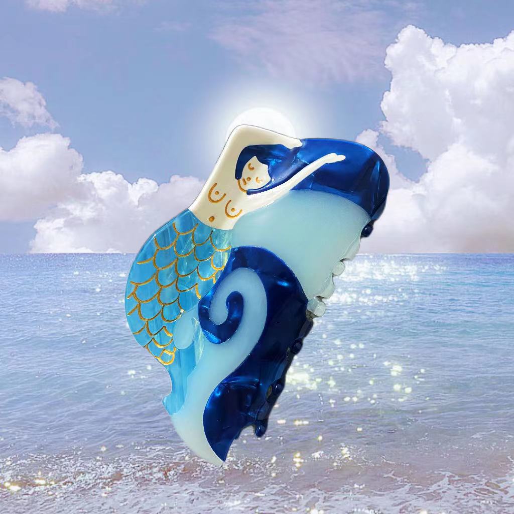 mermaid luxembourg dream planet hair claw