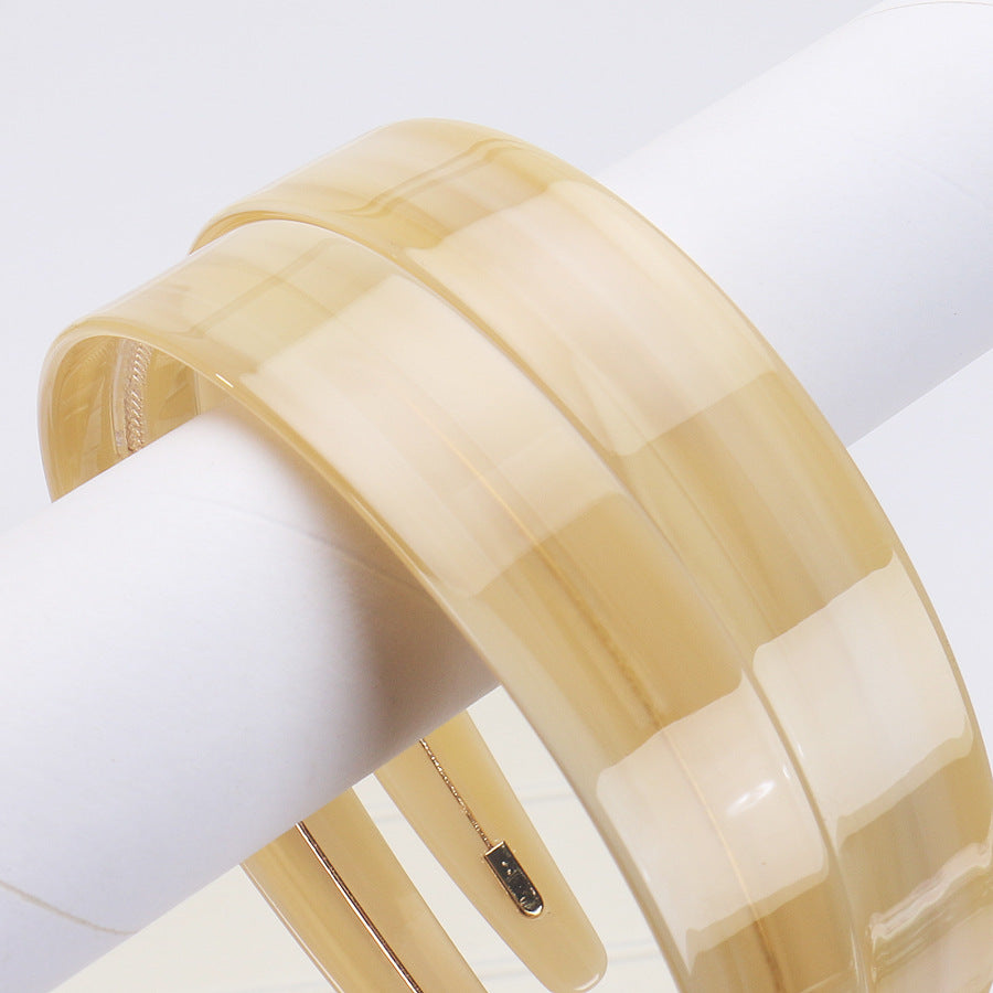 2.2Cm wide retro acetic acid headband female, high temperament pressure hair wash face headband with teeth non-slip new hair bundle