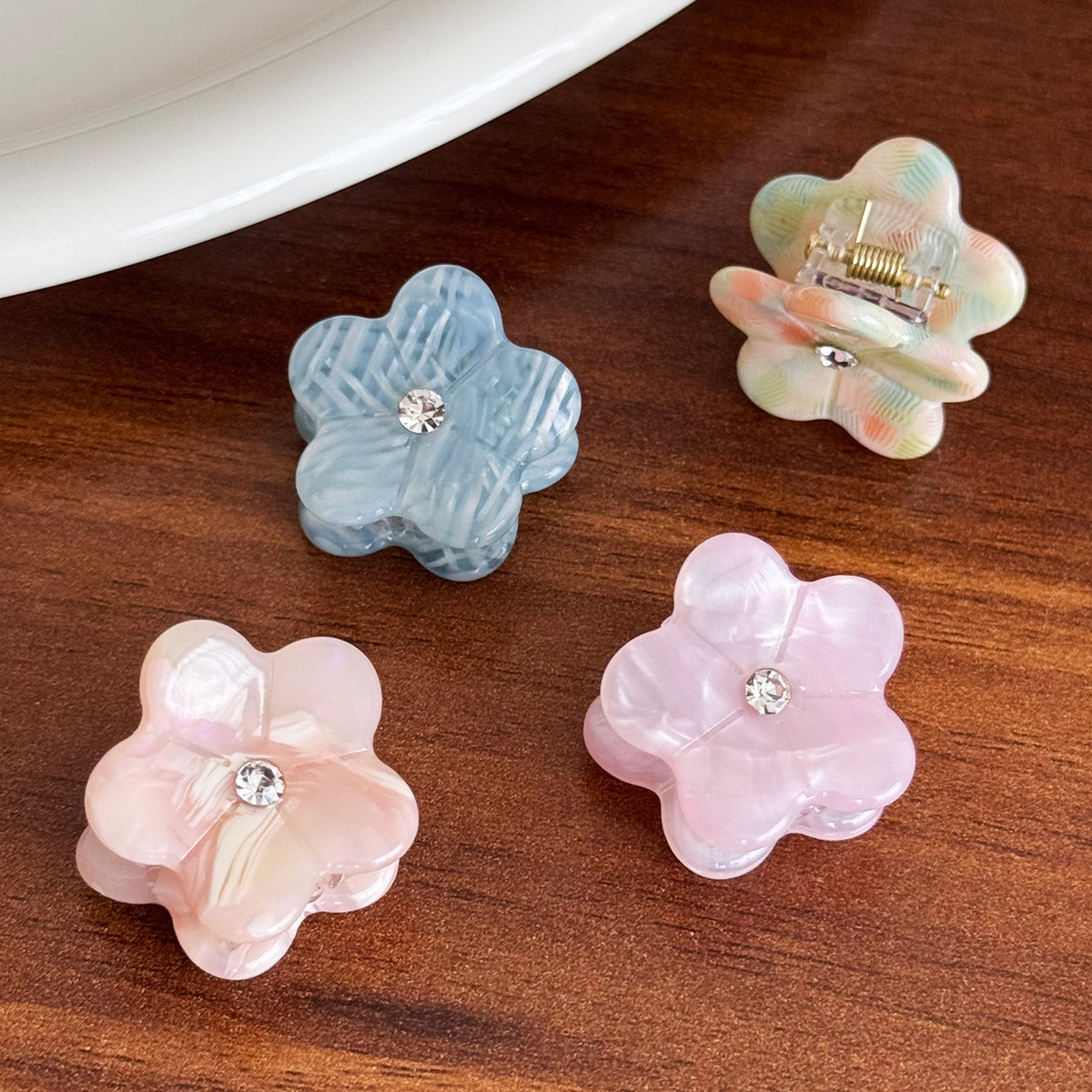 Mini Broken Diamond Flower Hair Claw