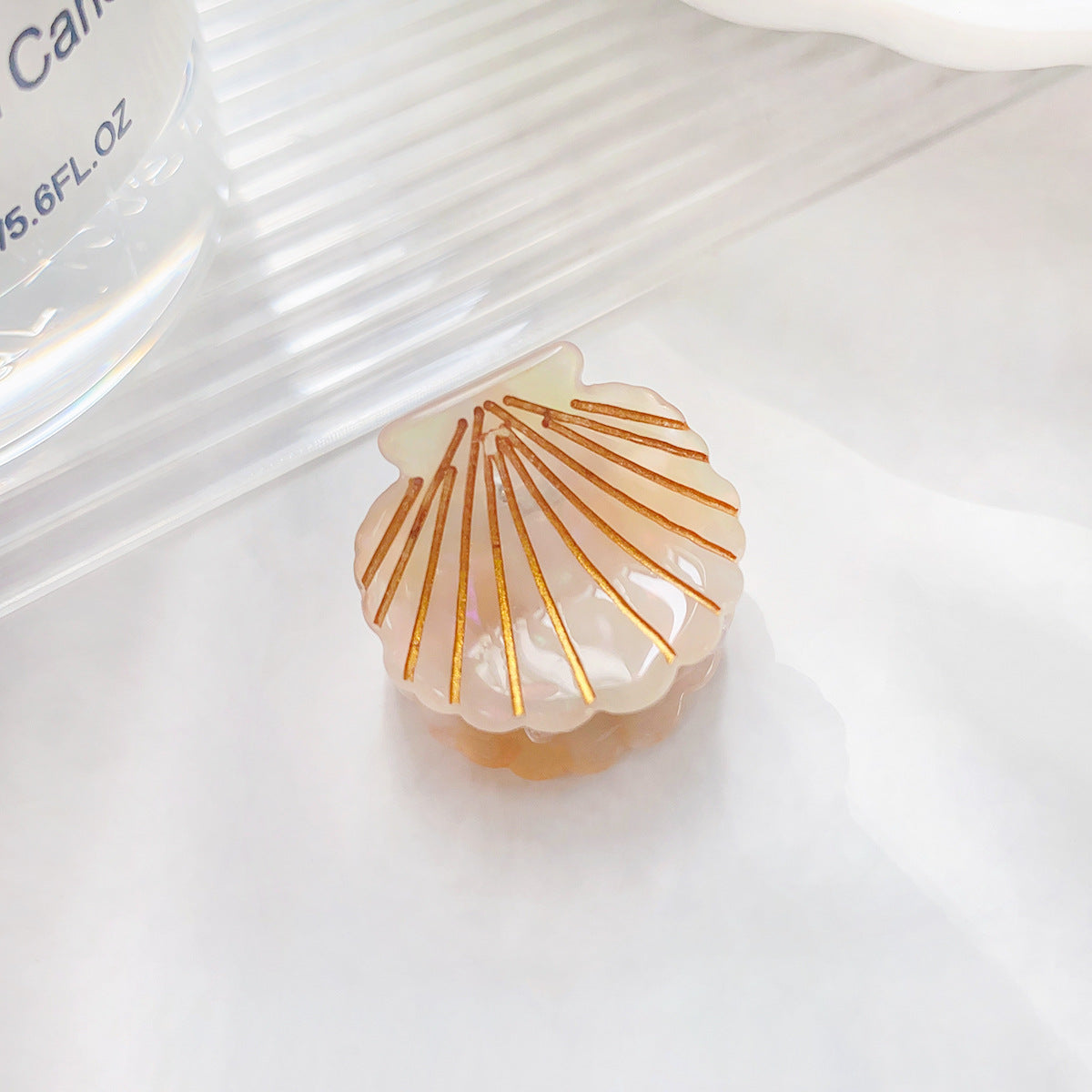 Mini Shell Hair Claw
