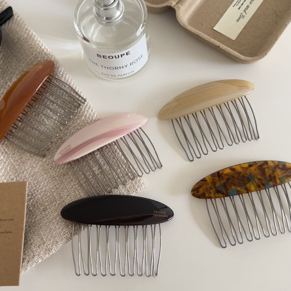 Temperament Broken hair Fixed finishing artifact Hair comb Hair card Female side hairpin Back head hair upside down Comb