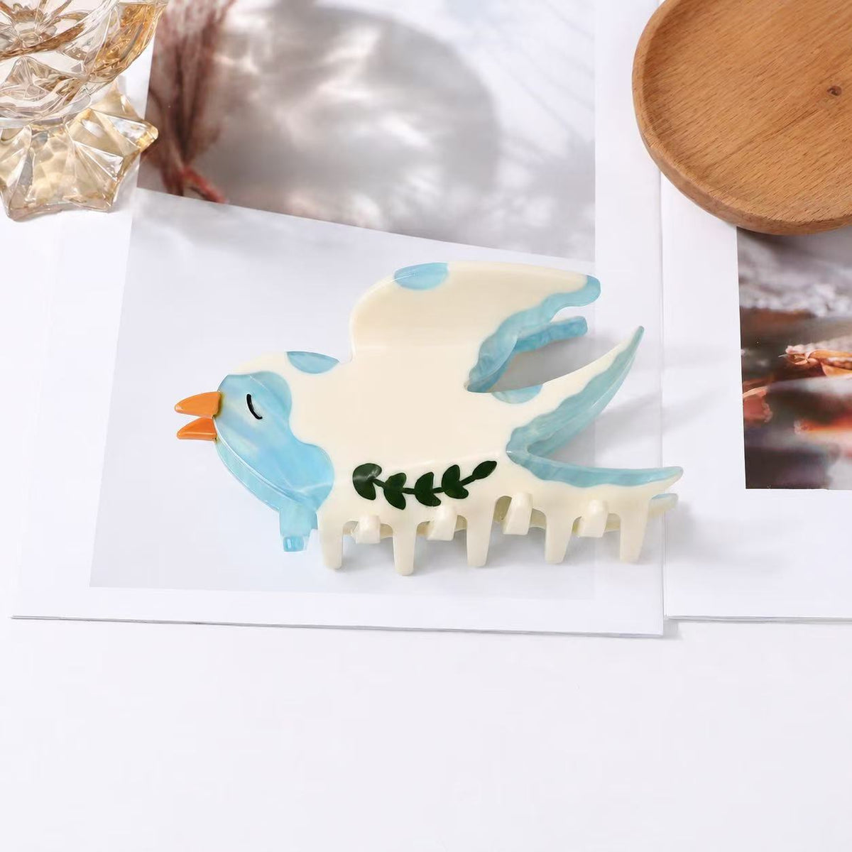 bird hair claw