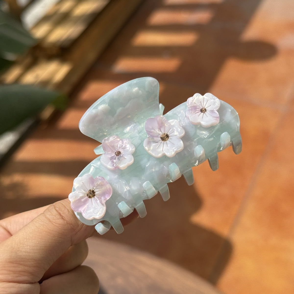 love flower diamond hair claw