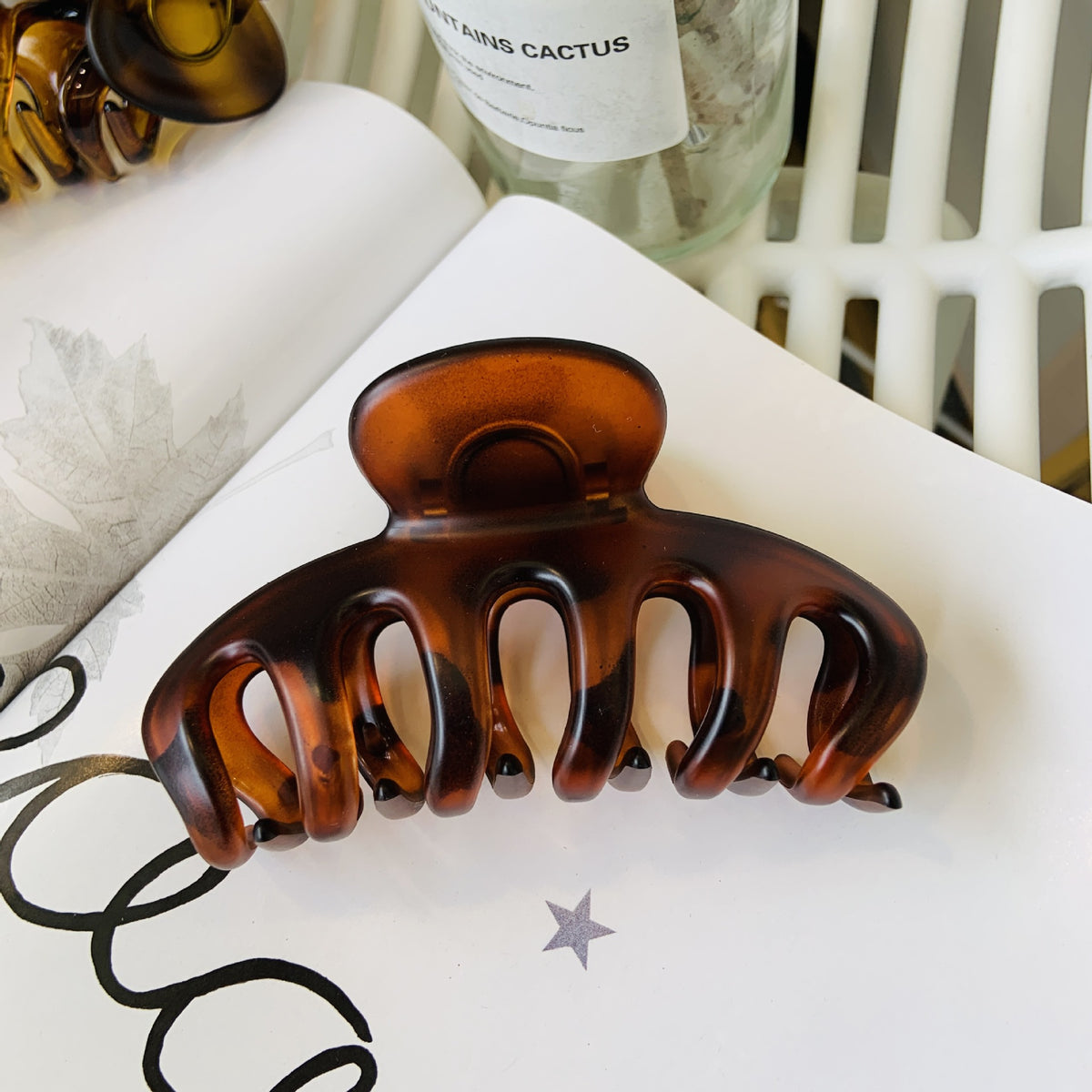 large flower hair claw