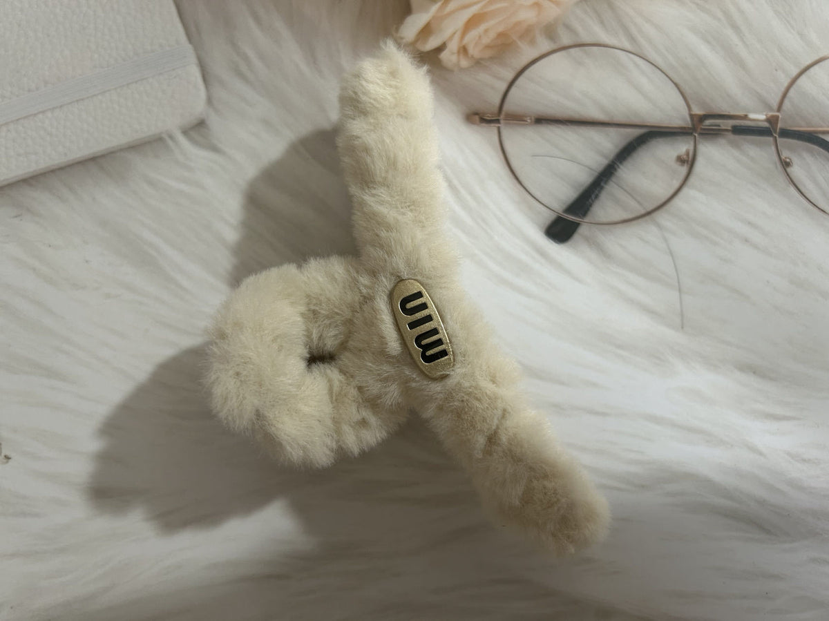 Autumn/Winter Plush Claw Clip