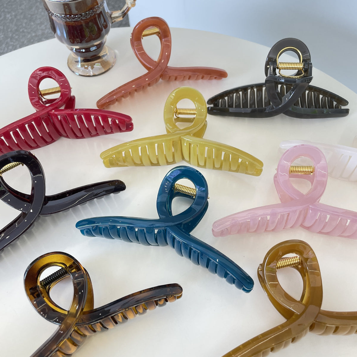 15cm clothes hanger hair claw