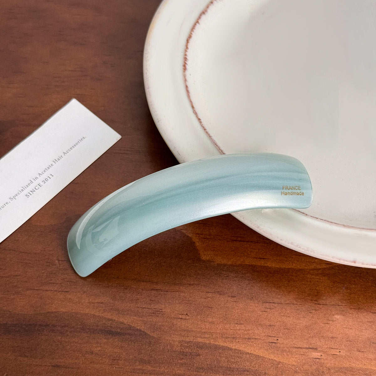 one-word spring hair clip