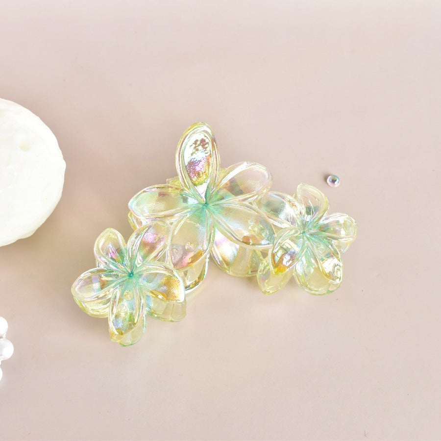 matte flower grab hair claw